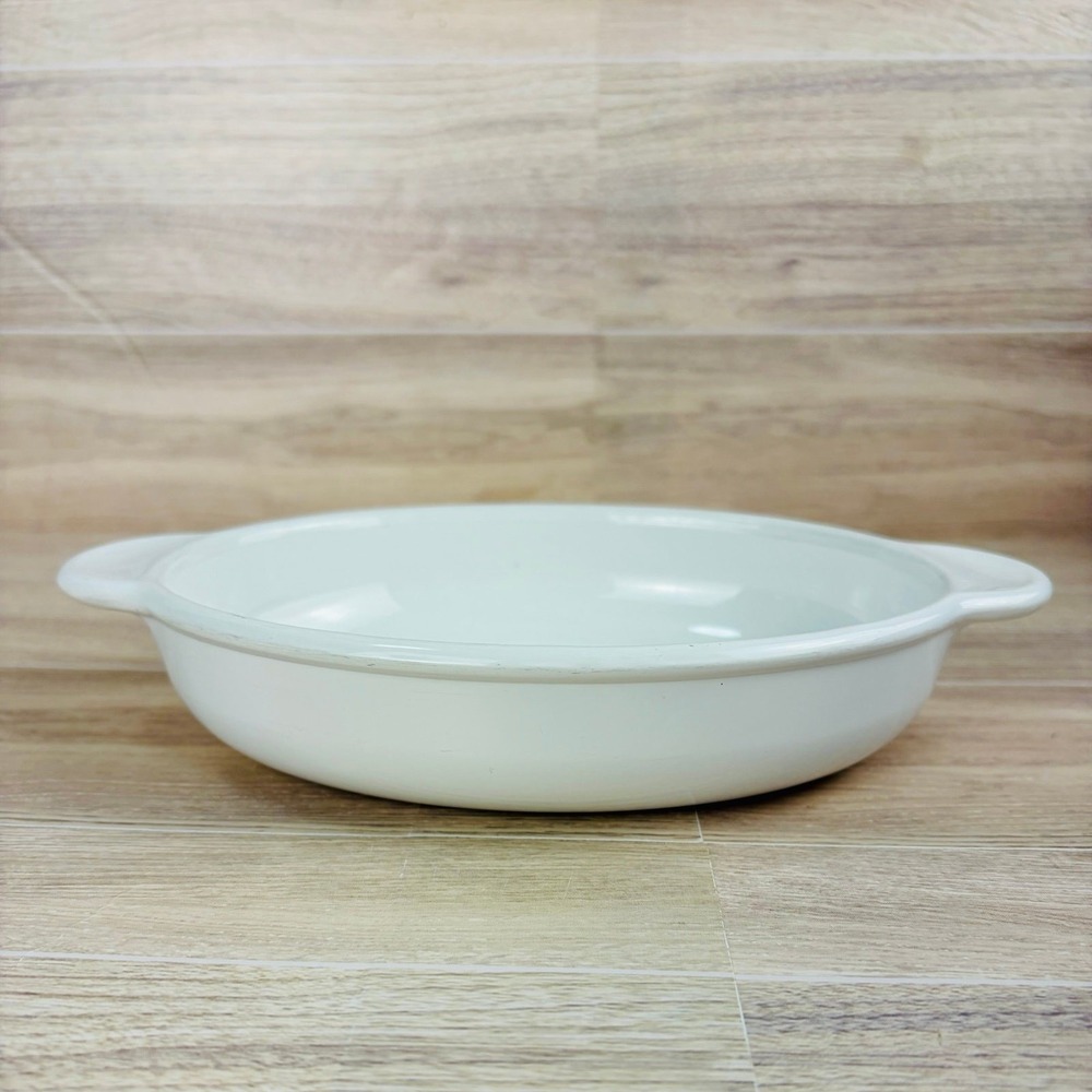 Corning Ware Baking Dish Small Oval Casserole White P-14-B No Lid 14 oz USA